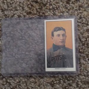 Honus Wagner T206 cigar card collectible